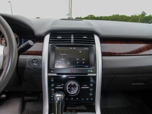 Used 2013 Ford Edge Limited FWD image 28