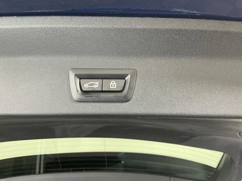 Used 2022 BMW X3 sDrive30i w/ Convenience Package RWD image 8