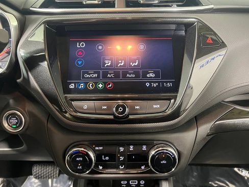 Certified 2022 Chevrolet TrailBlazer LT w/ Convenience Package FWD image 24