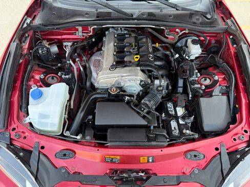 Used 2016 MAZDA MX-5 Miata Grand Touring RWD image 19