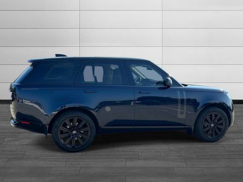 Used 2023 Land Rover Range Rover SE AWD/4WD image 6