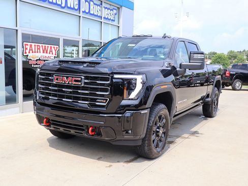 Used 2026 GMC Sierra 2500 AT4 w/ AT4 Premium Plus Package AWD/4WD image 6