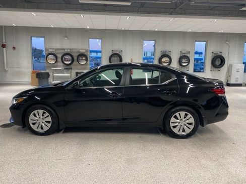 Used 2023 Nissan Sentra S image 10
