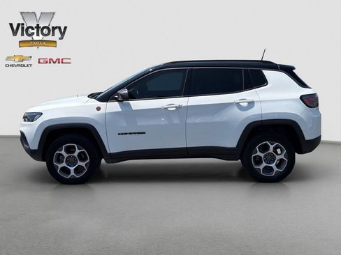 Used 2022 Jeep Compass Trailhawk w/ Trailhawk Elite Group AWD/4WD image 3