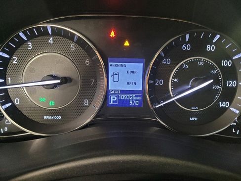 Used 2020 Nissan Armada SL w/ Premium Package image 23