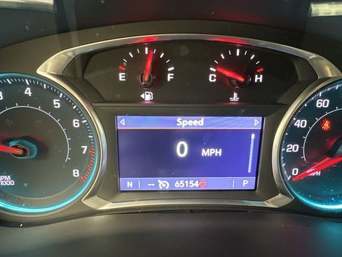 Used 2021 Chevrolet Traverse LT w/ LPO, Floor Liner Package image 18