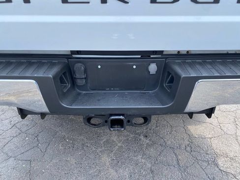 Used 2023 Ford F250 XL w/ Snow Plow/Camper Package AWD/4WD image 4