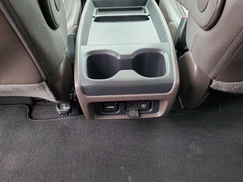 Used 2018 Honda Odyssey EX-L image 12
