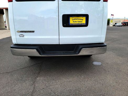Used 2014 Chevrolet Express 3500 LT w/ LT Preferred Equipment Group image 31