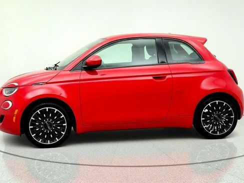 Used 2024 FIAT 500 e (RED) FWD image 14