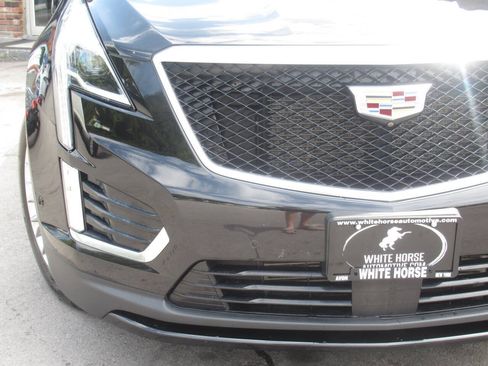 Used 2020 Cadillac XT5 Sportv w/ Platinum Package AWD/4WD image 3