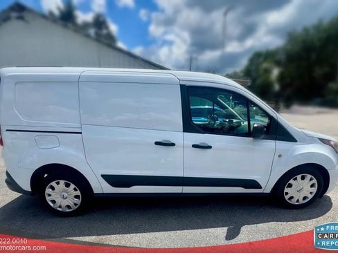 Used 2019 Ford Transit Connect XLT FWD image 4