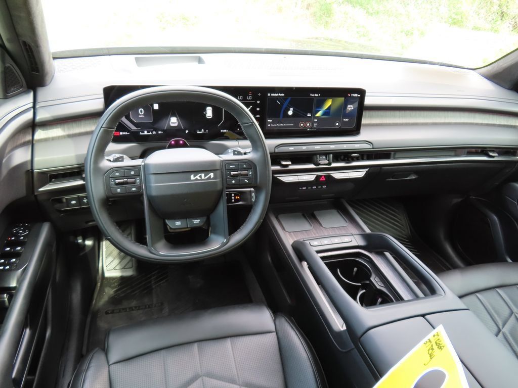 Certified 2027 Kia Telluride SX Prestige X-Line w/ Towing Package AWD/4WD image 4