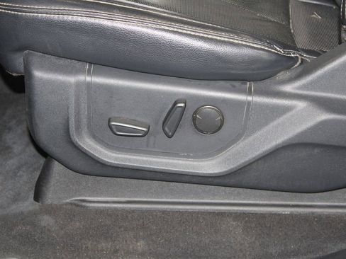 Used 2022 Ford F250 Lariat w/ Lariat Ultimate Package image 23