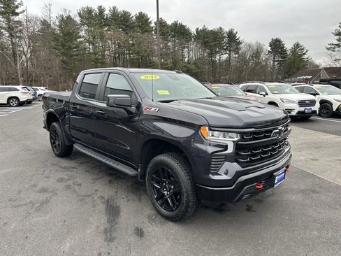 Used 2024 Chevrolet Silverado 1500 LT Trail Boss image 4