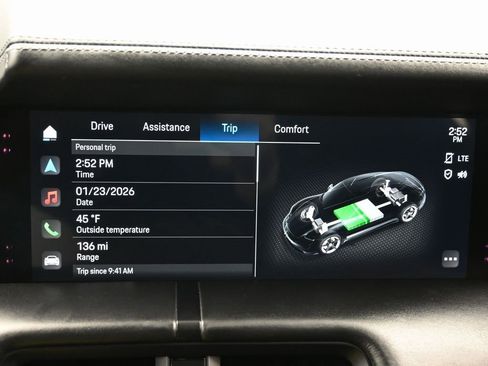 Used 2020 Porsche Taycan 4S image 27