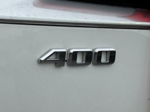 Certified 2024 Cadillac XT6 Premium Luxury FWD image 10