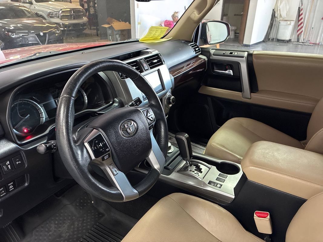 Used 2018 Toyota 4Runner Limited AWD/4WD image 8