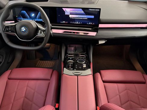 New 2026 BMW i5 eDrive40 image 15