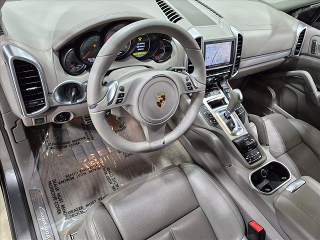 Used 2011 Porsche Cayenne S AWD/4WD image 10