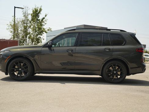 New 2027 BMW X7 M60i AWD/4WD image 2