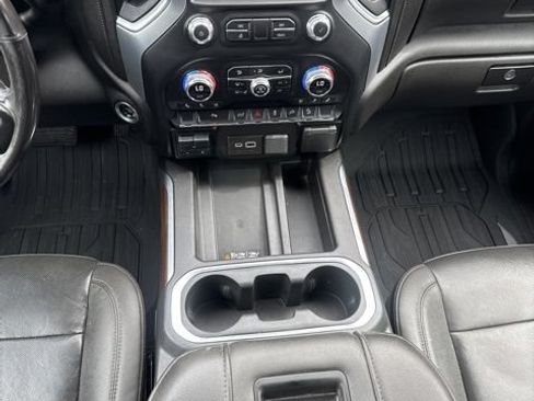 Used 2021 GMC Sierra 2500 SLT w/ SLT Premium Package AWD/4WD image 29