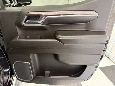 Used 2024 Chevrolet Silverado 1500 LTZ w/ Technology Package image 25