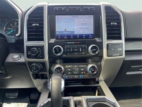 Used 2020 Ford F150 Lariat w/ Equipment Group 502A Luxury AWD/4WD image 37