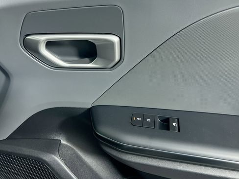 New 2026 Kia K4 LXS image 33