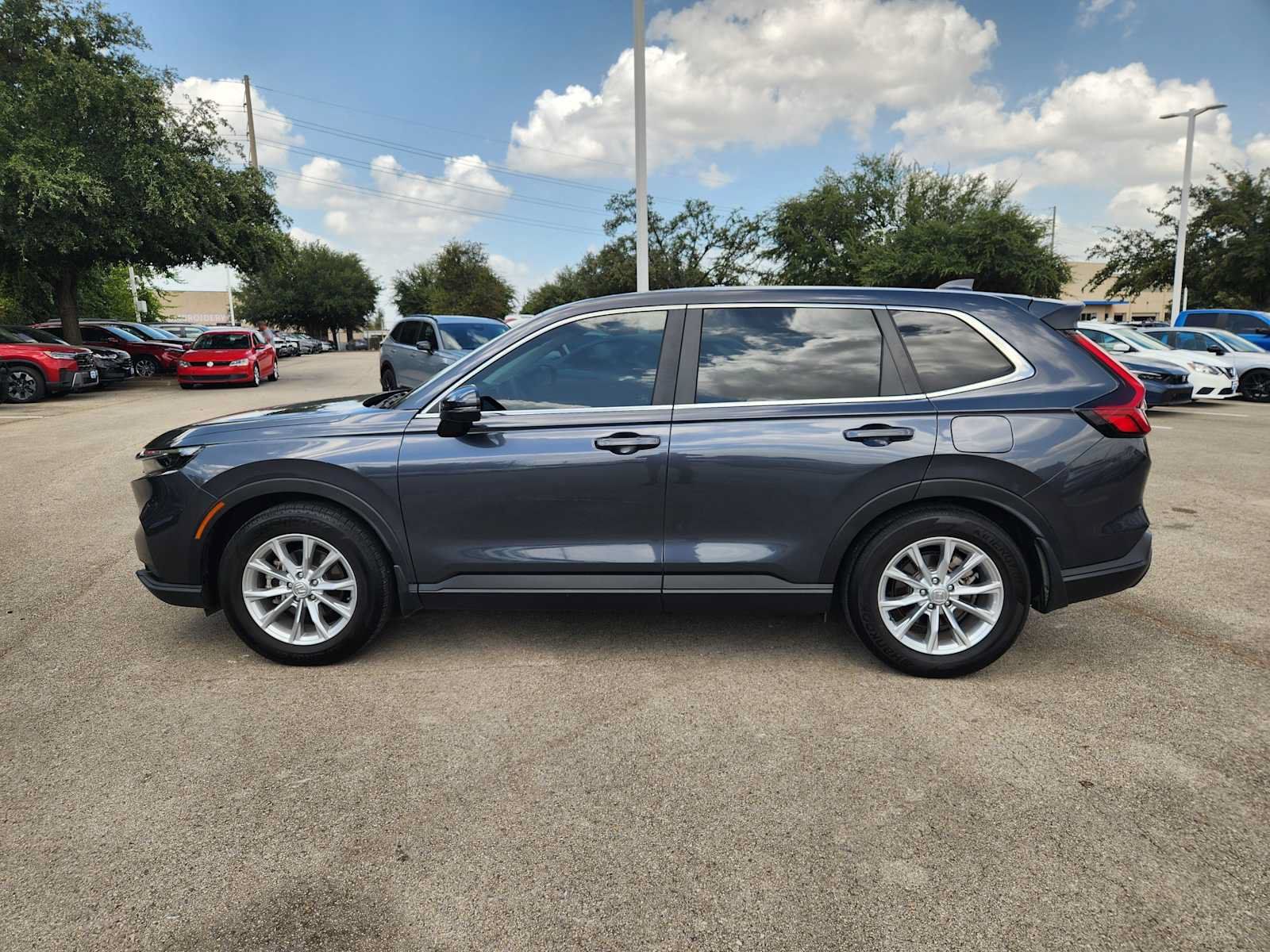 Used 2024 Honda CR-V EX image 4