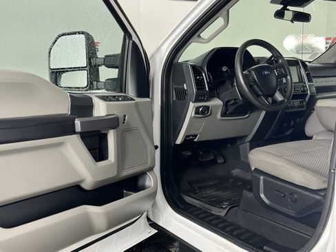 Used 2021 Ford F350 XLT w/ XLT Value Package image 25