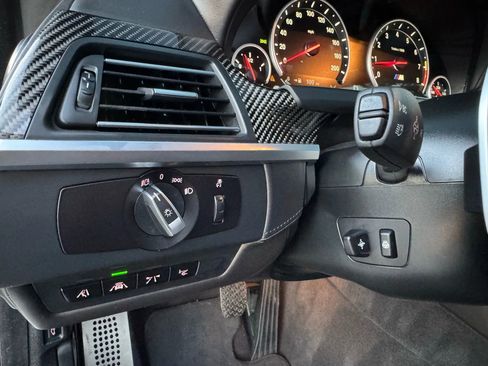 Used 2014 BMW M6 Coupe image 35