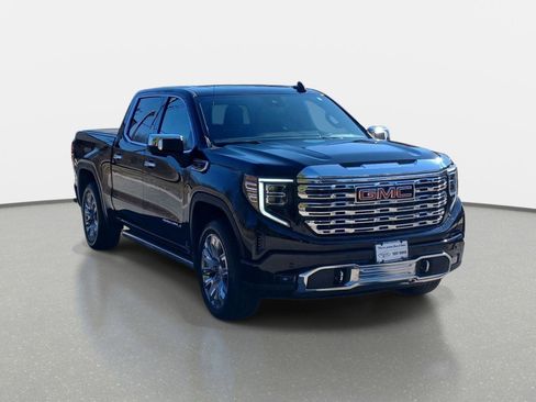 Used 2024 GMC Sierra 1500 Denali image 3