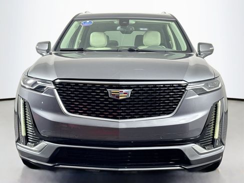Used 2020 Cadillac XT6 Premium Luxury image 2