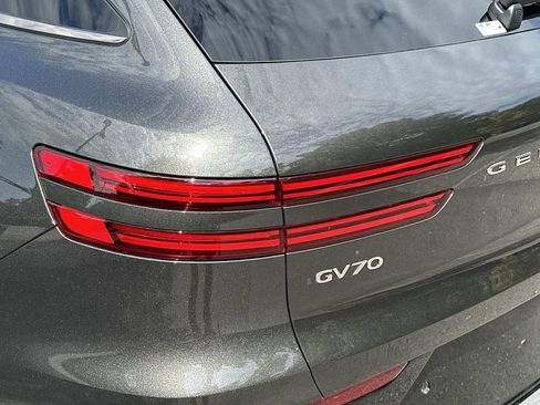 New 2026 Genesis GV70 3.5T Sport Prestige image 11
