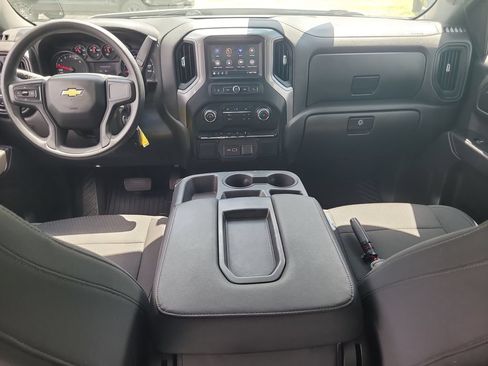 Used 2022 Chevrolet Silverado 1500 Custom AWD/4WD image 11