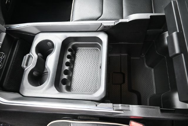 Used 2024 RAM 1500 Laramie AWD/4WD image 41