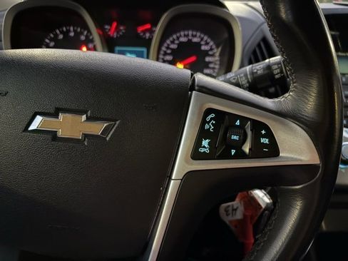 Used 2015 Chevrolet Equinox LT image 17