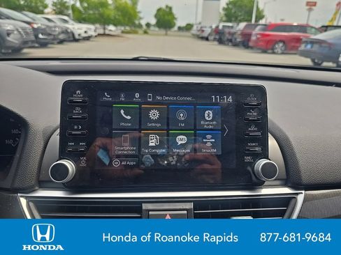 Used 2019 Honda Accord Sport image 11