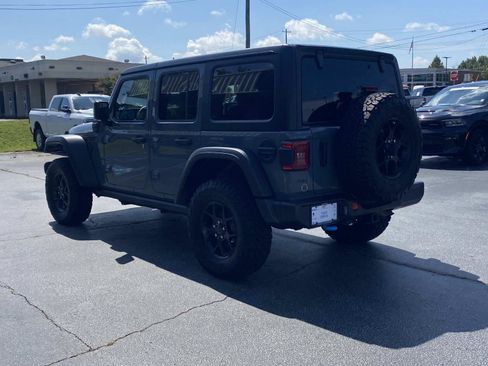 Used 2024 Jeep Wrangler Unlimited AWD/4WD image 7