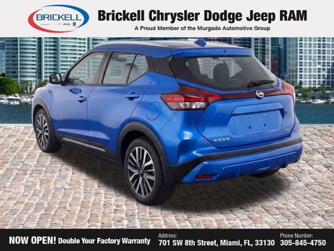 Used 2024 Nissan Kicks SV FWD image 3