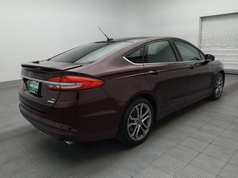Used 2017 Ford Fusion SE w/ Equipment Group 201A FWD image 10