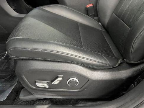 Used 2025 Hyundai Santa Fe SEL AWD/4WD image 28