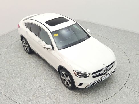 Used 2022 Mercedes-Benz GLC 300 4MATIC Coupe image 24