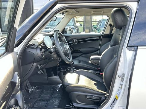 Used 2024 MINI Cooper S image 25