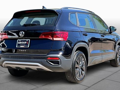 Used 2024 Volkswagen Taos S w/ MDO Package image 12