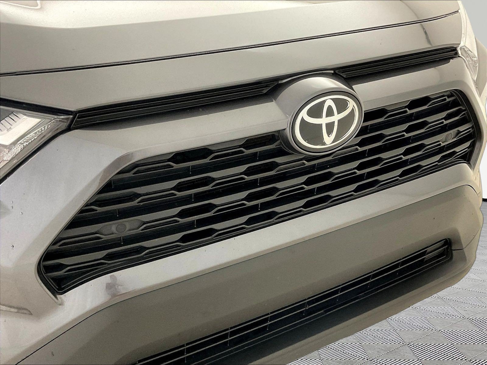 Used 2024 Toyota RAV4 XLE Premium w/ Weather Package AWD/4WD image 33