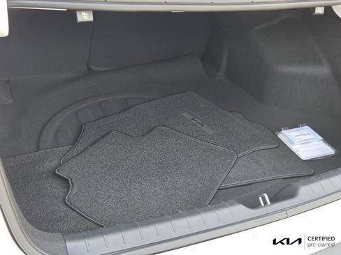 Certified 2025 Kia K4 FWD image 14