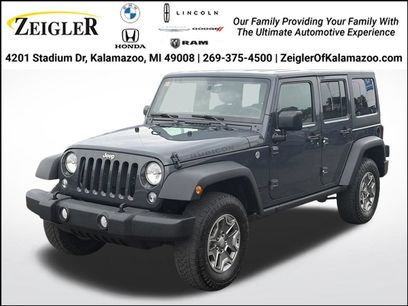 Used 2016 Jeep Wrangler Unlimited Rubicon w/ Connectivity Group