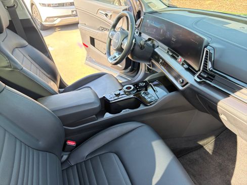 Used 2025 Kia Sportage SX Prestige AWD/4WD image 19